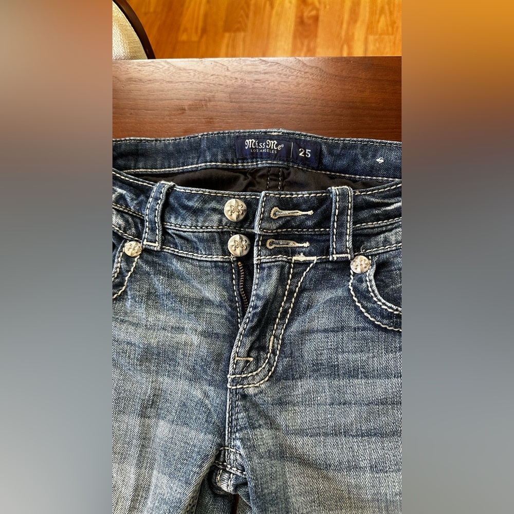 NWOT Miss Me Skinny Jeans